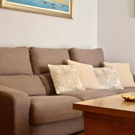 Confortable Junto Al Mercado Appartamento